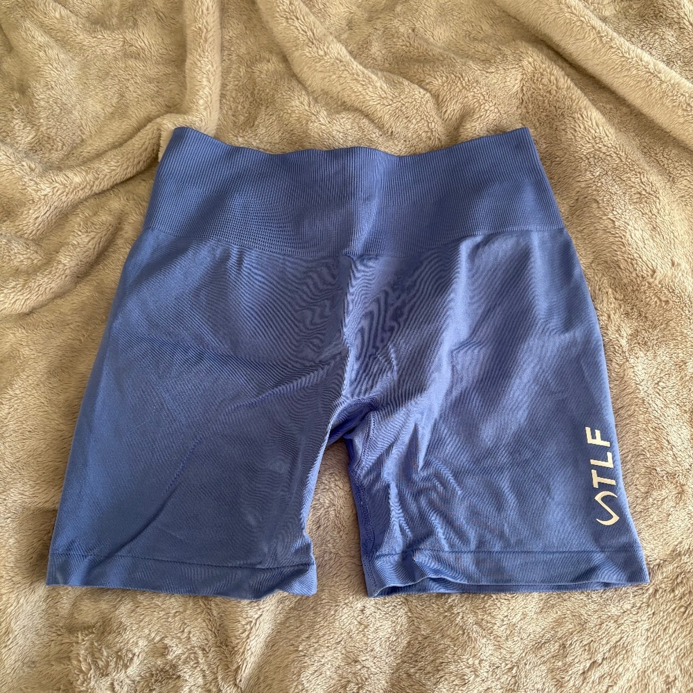 TLF Periwinkle Seamless Scrunch Butt Shorts